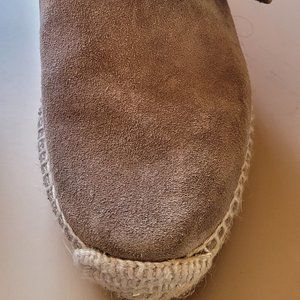 RAG & BONE SUEDE SHOE